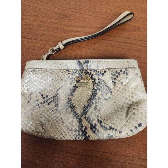 Coach Kristin Embossed Python Snakeskin Wristlet/Clutch. (PF) - Picture 1 of 9